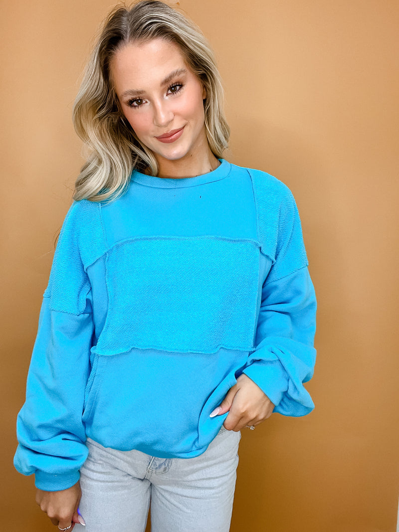 Carly Pullover